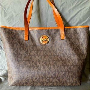 Authentic Michael Kors Tote